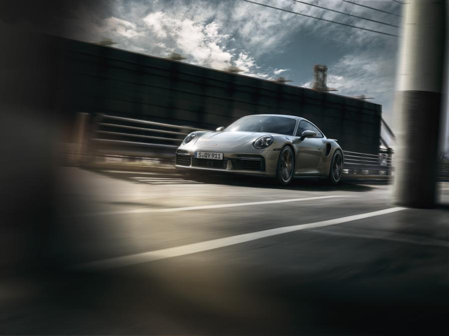  Porsche 911 Turbo S (992) 2020 года  (WW) (фото 23 из 49)